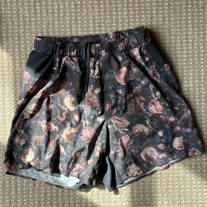 Men’s Lululemon athletic shorts